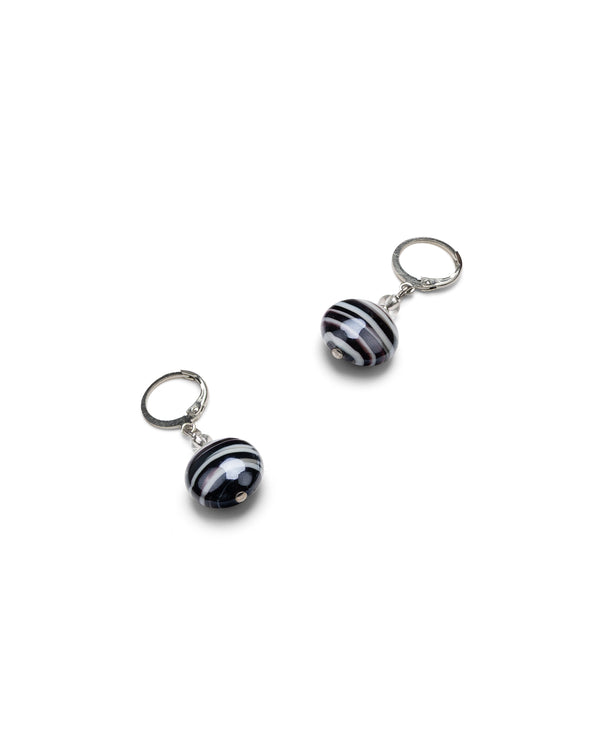 Pendientes Sabrina negros – vista superior